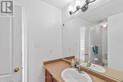 28 Powell Drive, Brampton, ON - Indoor Photo Showing Bathroom