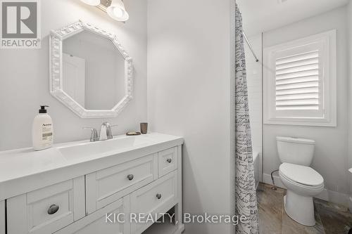 9 - 41 Rosedale Trail, Kawartha Lakes, ON - Indoor Photo Showing Bathroom