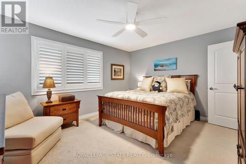 4070 Stadelbauer Drive, Lincoln, ON - Indoor Photo Showing Bedroom