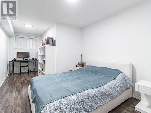 22 - 2488 Post Road, Oakville (Uptown Core), ON - Indoor Photo Showing Bedroom