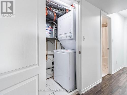 22 - 2488 Post Road, Oakville (Uptown Core), ON - Indoor Photo Showing Laundry Room