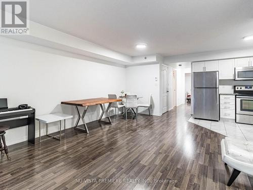 22 - 2488 Post Road, Oakville (Uptown Core), ON - Indoor Photo Showing Kitchen