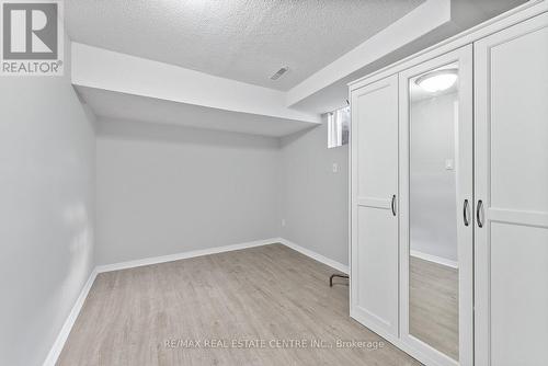 Lower - 79 Fawndale Crescent, Toronto, ON - Indoor Photo Showing Other Room