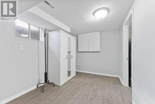 Lower - 79 Fawndale Crescent, Toronto, ON - Indoor Photo Showing Other Room