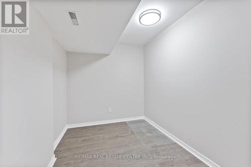 Lower - 79 Fawndale Crescent, Toronto, ON - Indoor Photo Showing Other Room