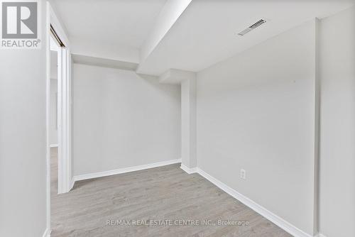 Lower - 79 Fawndale Crescent, Toronto, ON - Indoor Photo Showing Other Room