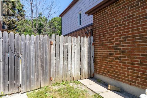 Lower - 79 Fawndale Crescent, Toronto, ON - Outdoor With Exterior