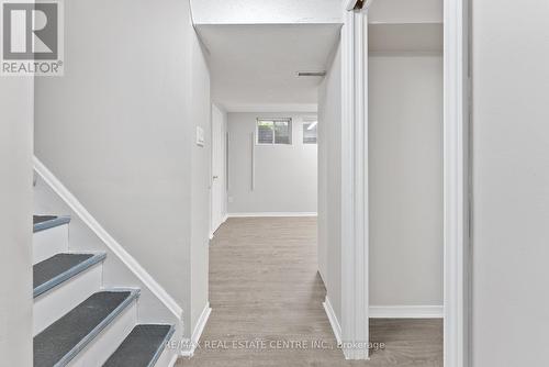 Lower - 79 Fawndale Crescent, Toronto, ON - Indoor Photo Showing Other Room