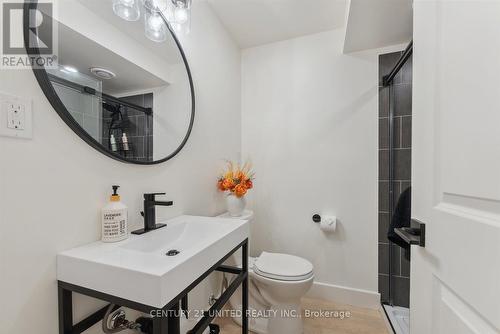 162 Farrier Crescent, Peterborough (Northcrest), ON - Indoor Photo Showing Bathroom