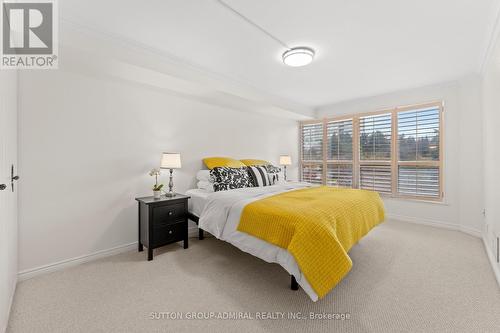 410 - 1 Clark Avenue W, Vaughan, ON - Indoor Photo Showing Bedroom