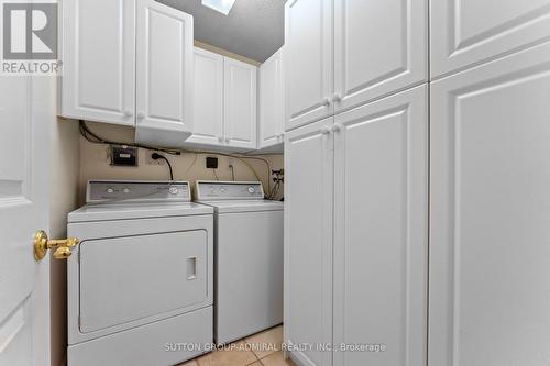 410 - 1 Clark Avenue W, Vaughan, ON - Indoor Photo Showing Laundry Room