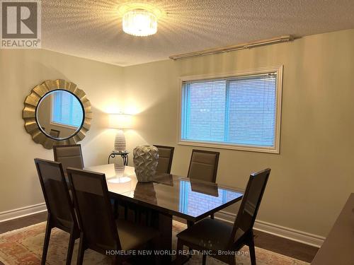 37 Brookwood Drive, Richmond Hill, ON - Indoor Photo Showing Dining Room