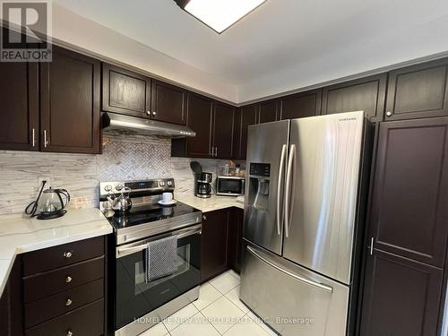 37 Brookwood Drive, Richmond Hill, ON - Indoor Photo Showing Kitchen