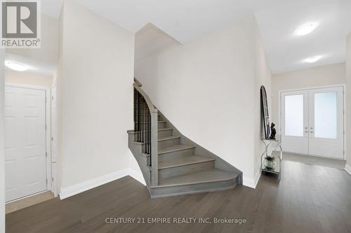 210 Ferragine Crescent, Bradford West Gwillimbury, ON - Indoor Photo Showing Other Room