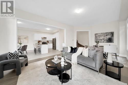 210 Ferragine Crescent, Bradford West Gwillimbury, ON - Indoor Photo Showing Living Room