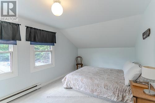 124 Albert Street, Collingwood, ON - Indoor Photo Showing Bedroom