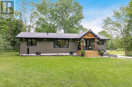 2764 Fairgrounds Road, Severn, ON - Outdoor