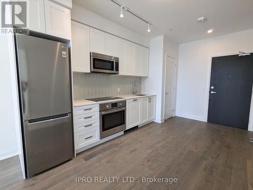 418 - 293 The Kingsway, Toronto, ON - Indoor Photo Showing Kitchen With Stainless Steel Kitchen