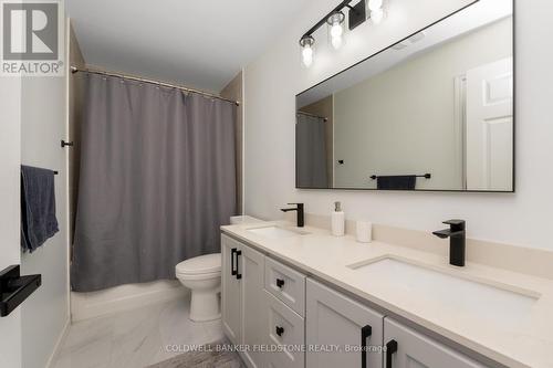 39 Golden Springs Drive, Brampton, ON - Indoor Photo Showing Bathroom