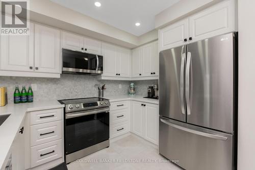 39 Golden Springs Drive, Brampton, ON - Indoor Photo Showing Kitchen With Stainless Steel Kitchen With Upgraded Kitchen