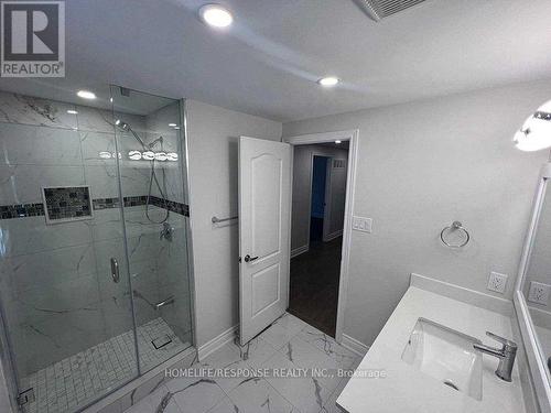 4 Laurier Avenue, Milton, ON - Indoor Photo Showing Bathroom