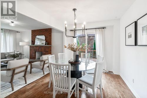 431 Commonwealth Circle, Mississauga, ON - Indoor Photo Showing Dining Room