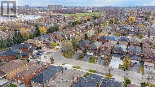 431 Commonwealth Circle, Mississauga, ON - Outdoor With View