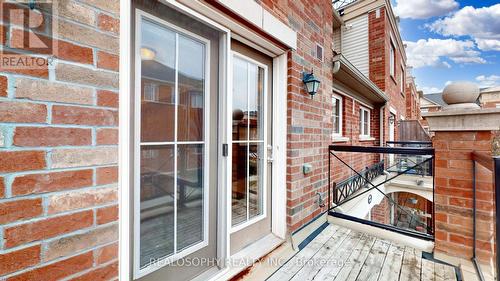 17 - 2496 Post Road, Oakville, ON 