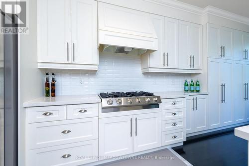 42 Oak Street, Halton Hills, ON - Indoor Photo Showing Kitchen