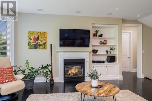 42 Oak Street, Halton Hills, ON - Indoor Photo Showing Living Room With Fireplace