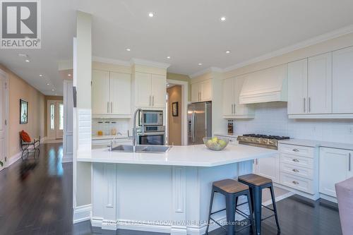 42 Oak Street, Halton Hills, ON - Indoor Photo Showing Kitchen With Double Sink With Upgraded Kitchen