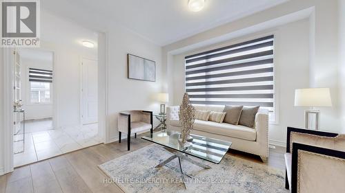 538 Worden Street, Cobourg, ON - Indoor Photo Showing Living Room