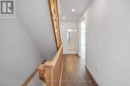 141 Summersides Boulevard, Pelham, ON - Indoor Photo Showing Other Room