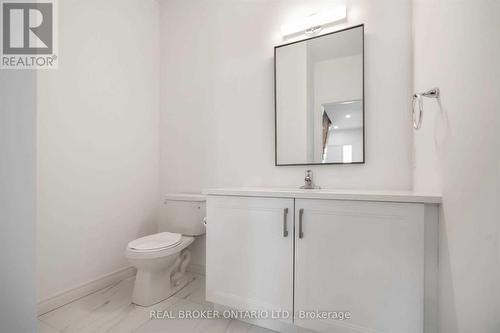 141 Summersides Boulevard, Pelham, ON - Indoor Photo Showing Bathroom