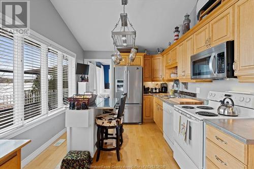 476 Dalhousie, Amherstburg, ON - Indoor Photo Showing Kitchen