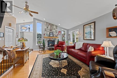 476 Dalhousie, Amherstburg, ON - Indoor Photo Showing Living Room With Fireplace