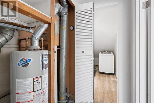 1756 Westcott, Windsor, ON - Indoor Photo Showing Basement