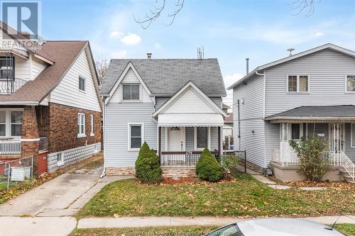 1174 Hickory Road, Windsor, ON - Outdoor With Facade