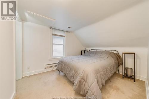 1174 Hickory Road, Windsor, ON - Indoor Photo Showing Bedroom