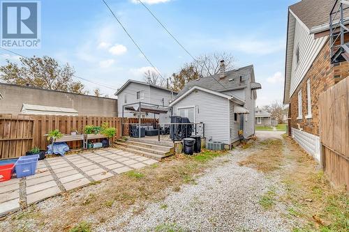 1174 Hickory Road, Windsor, ON - Outdoor With Exterior