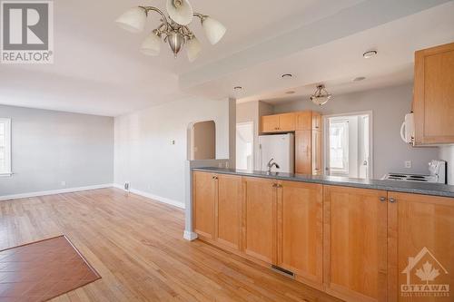 64 Tower Road, Ottawa, ON - Indoor Photo Showing Kitchen