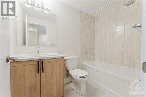 171 Beebalm Crescent, Ottawa, ON - Indoor Photo Showing Bathroom