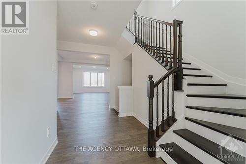 394 Meynell Road, Ottawa, ON - Indoor Photo Showing Other Room