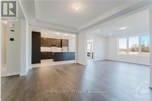 394 Meynell Road, Ottawa, ON - Indoor