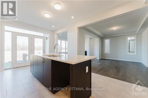 394 Meynell Road, Ottawa, ON - Indoor Photo Showing Kitchen With Double Sink