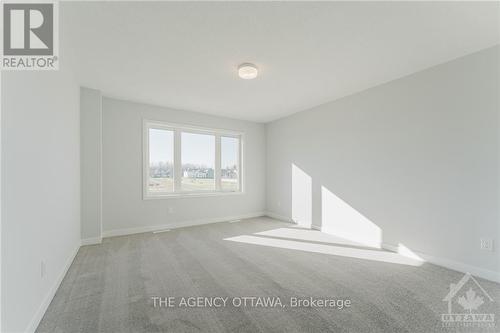 394 Meynell Road, Ottawa, ON - Indoor Photo Showing Other Room