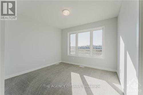 394 Meynell Road, Ottawa, ON - Indoor Photo Showing Other Room