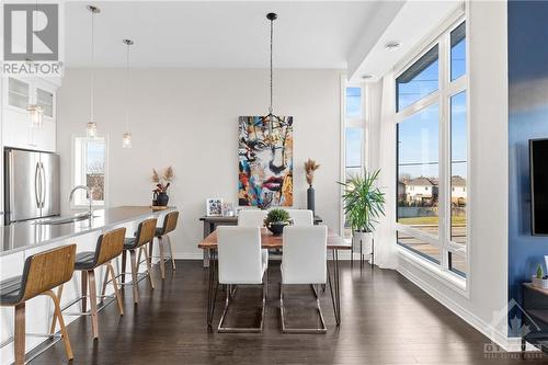 224 Pembina Private, Ottawa, ON - Indoor Photo Showing Dining Room