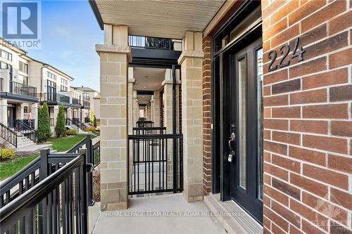 224 Pembina, Ottawa, ON - Outdoor With Balcony