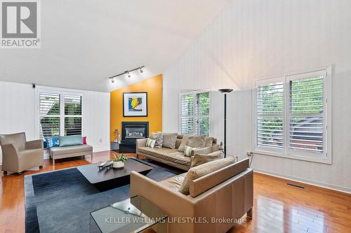 6 Ainsley Court, London, ON - Indoor Photo Showing Living Room With Fireplace